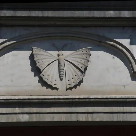 Les Mesanges Bleu Bed & Breakfast 3*